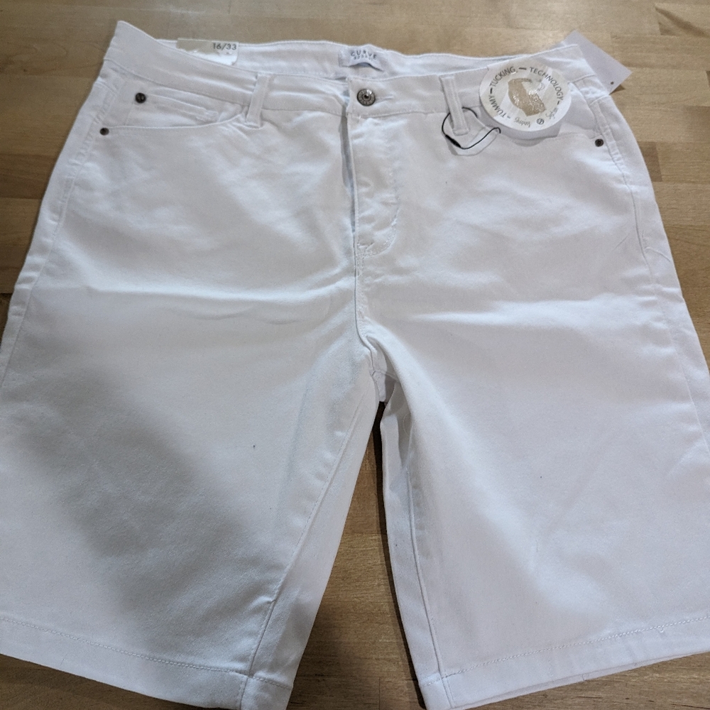 White Bramuta Shorts